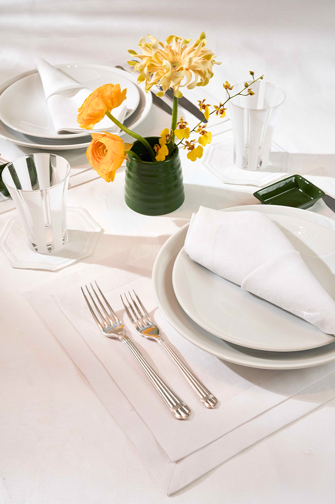 Timeless Frost Placemat