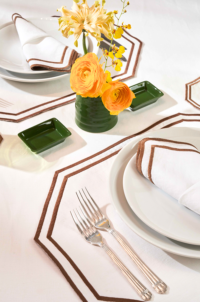 Brunette - Geometric Rectangular Placemat