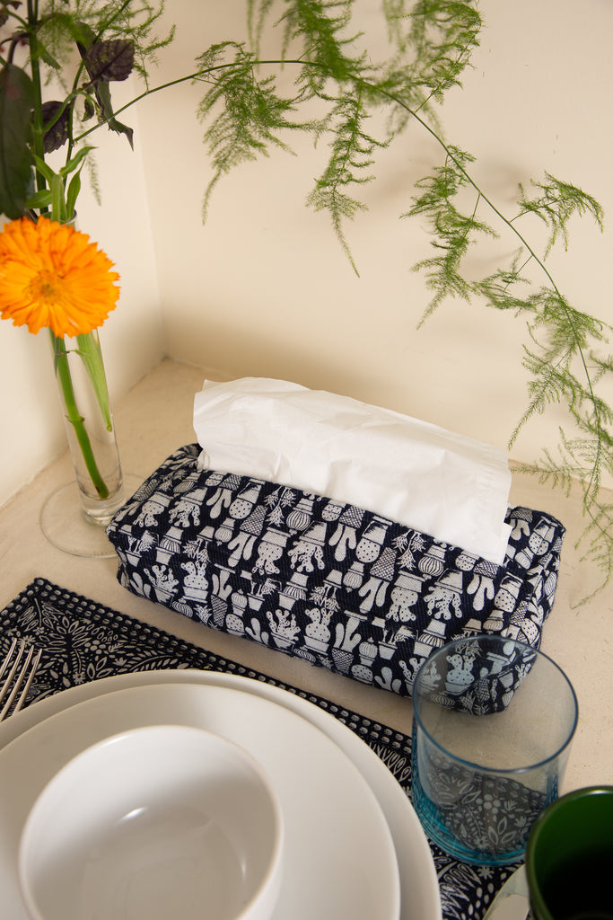 Cactus Tissue Holder