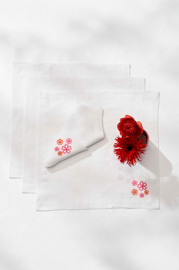 Lola Spirited Napkin - Set of 4