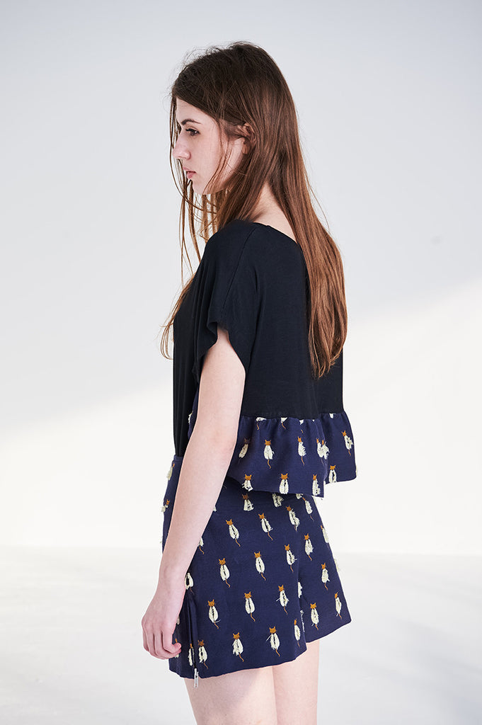 Oversized Tee with Navy Meow Frill