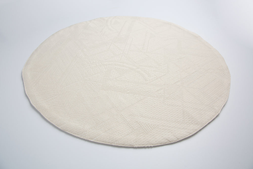 Off  White Round Placemat